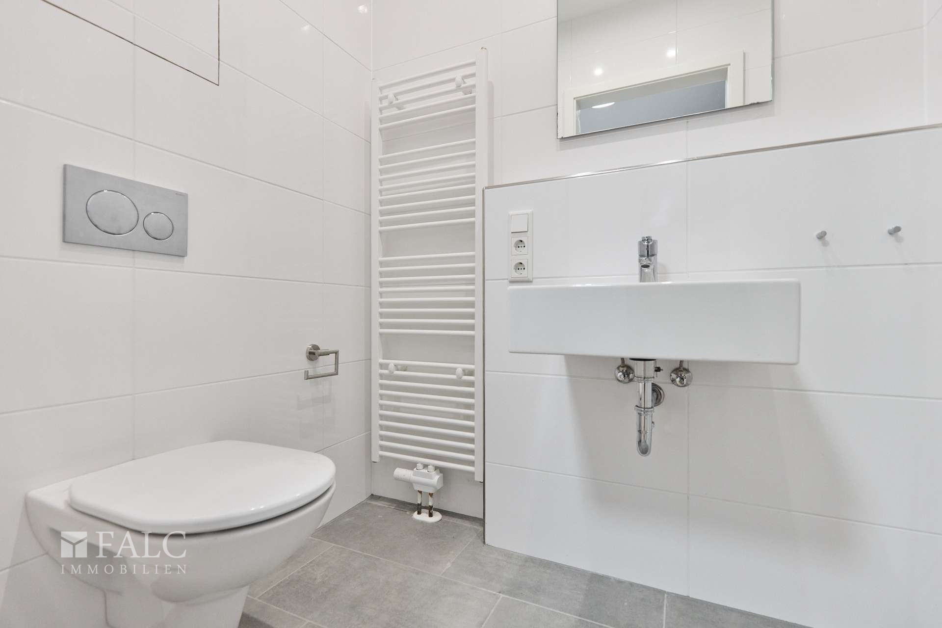 Modernes Badezimmer